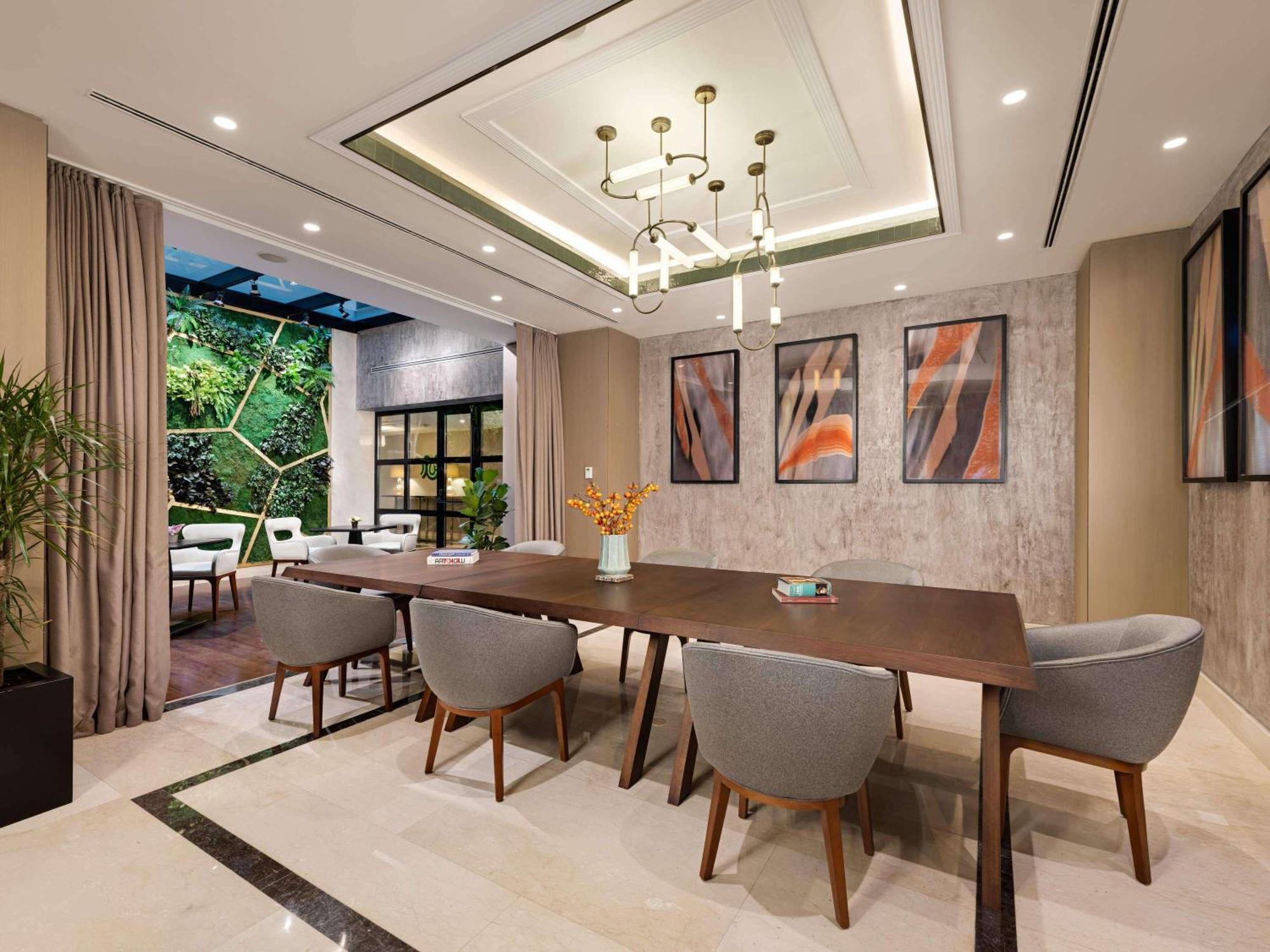 The Artisan Hotel Istanbul - Mgallery Collection Bagian luar foto The interior of the restaurant